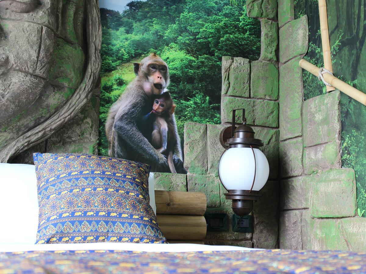 Gardaland Adventure Hotel กัสเตลนูโอโว เดล การ์ดา ภายนอก รูปภาพ